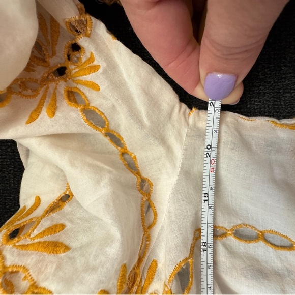 White and Gold Embroidered Women's Top with eyelets off the shoulder blouse cute - Picture 9 of 11